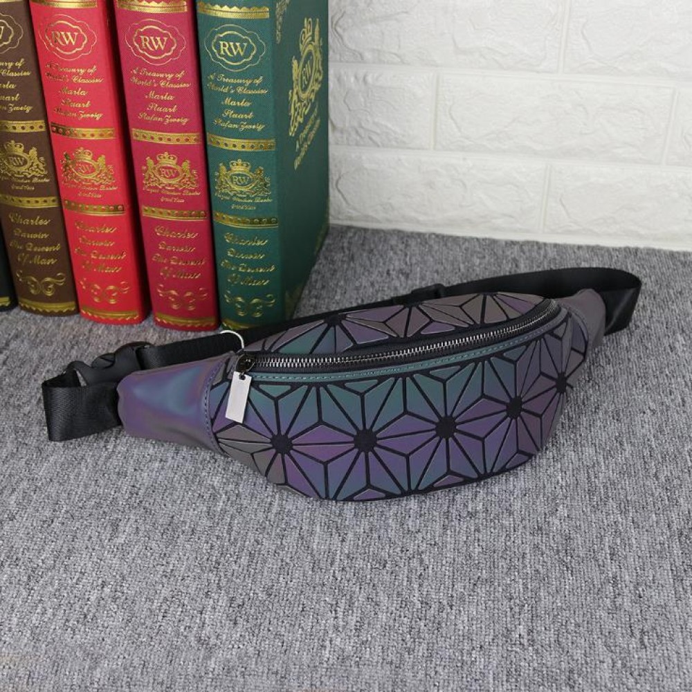 Borseta fashion pe o parte cu model geometric holografic reflectorizant acbd004 Borseta fashion pe o parte cu model geometric holografic reflectorizant acbd004