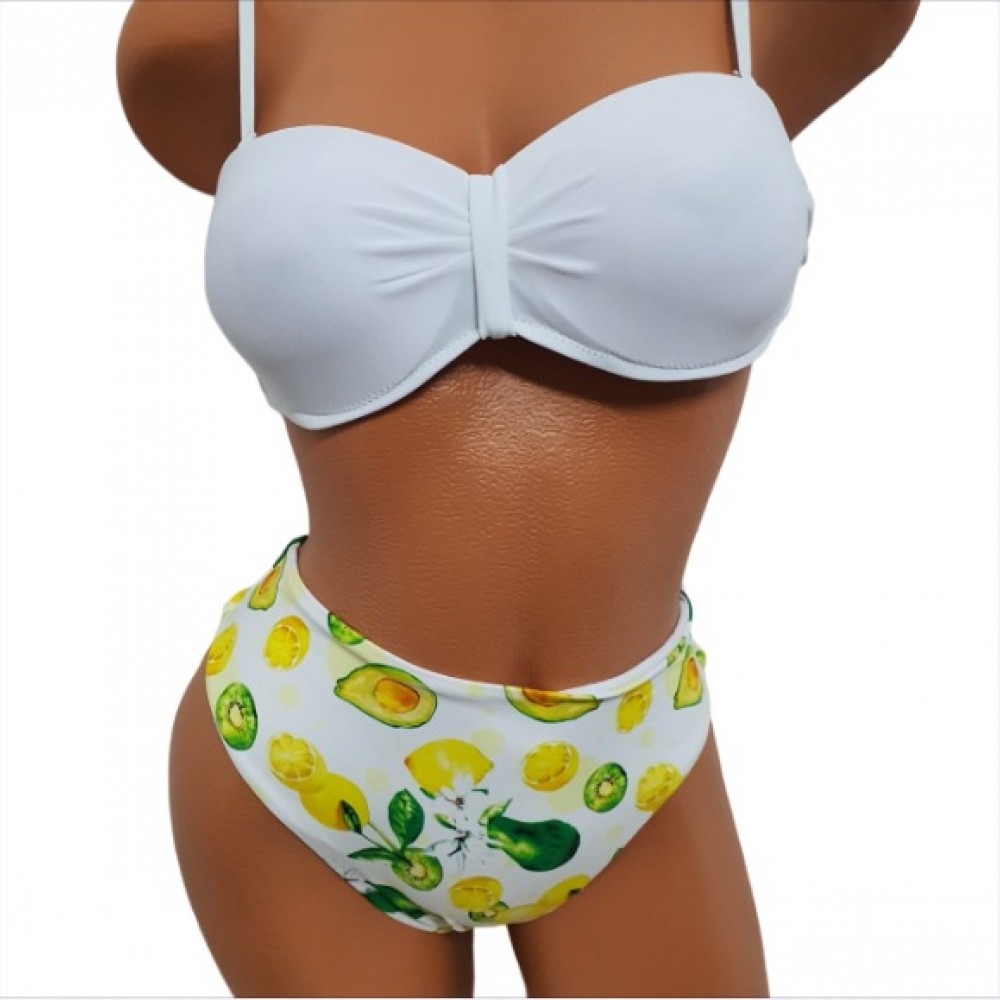 Costum de Baie din doua piese cu intaritura la sutien si slip normal CBD033 Costum de Baie din doua piese cu intaritura la sutien si slip normal CBD033