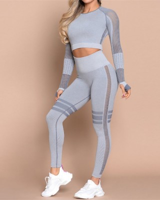 Compleu Sport Fitness Colanti si Bluza Crop Gri SFIT002 Compleu Sport Fitness Colanti si Bluza Crop Gri SFIT002