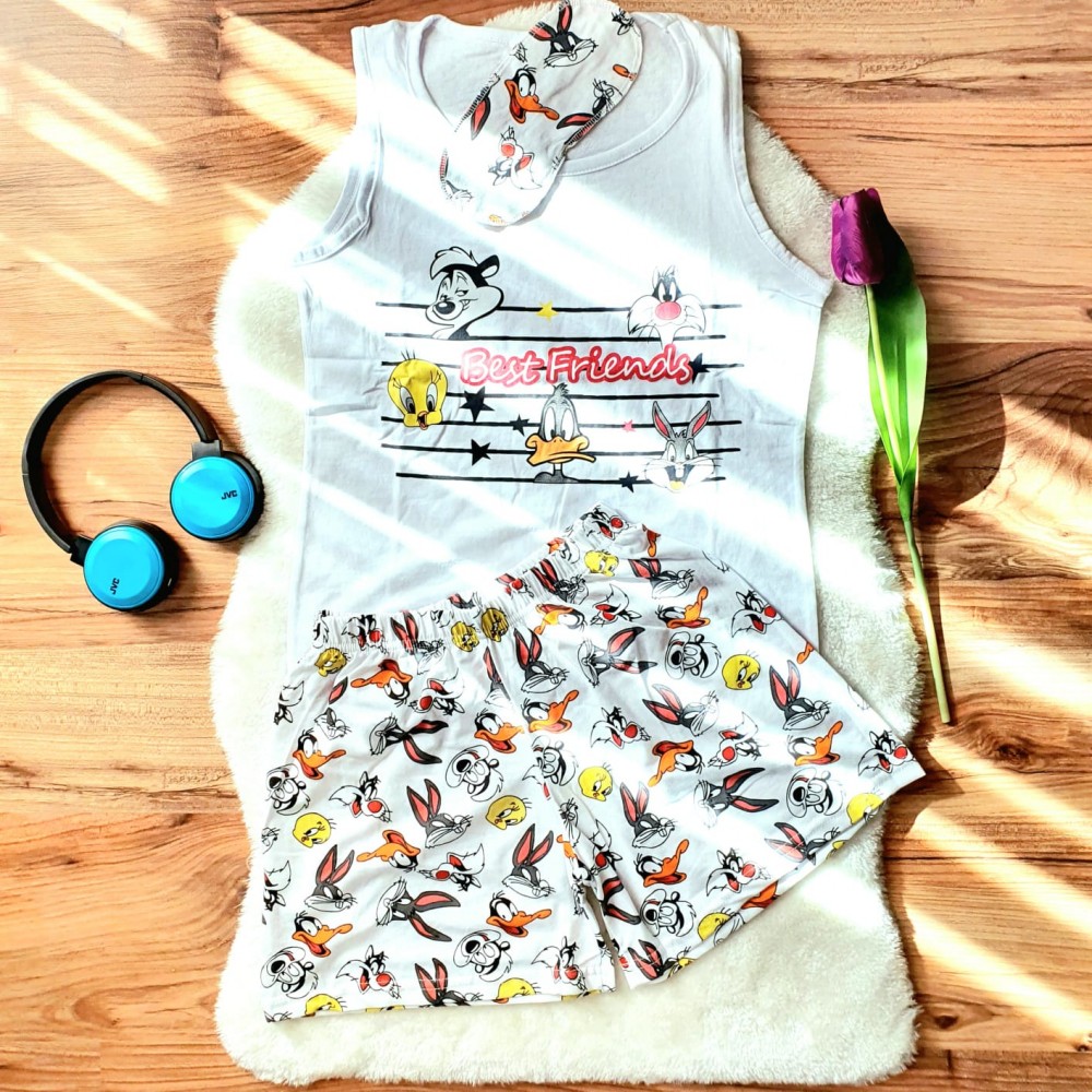 Pijama Dama Alba cu Masca de dormit, Maiou si Pantaloni Scurti PJD026 Pijama Dama Alba cu Masca de dormit, Maiou si Pantaloni Scurti PJD026