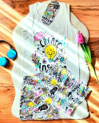 Pijama Dama Alba cu Masca de dormit Maiou si Pantaloni Scurti Create PJD030 Pijama Dama Alba cu Masca de dormit Maiou si Pantaloni Scurti Create PJD030