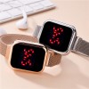 Ceas Electronic Fashion LED Argintiu cu touch screen si bratara magnetica CDQZ065 Ceas Electronic Fashion LED Argintiu cu touch screen si bratara magnetica CDQZ065