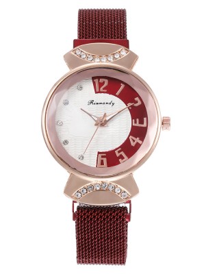 Ceas Dama Casual cu bratara magnetica si cadran in doua culori si strasuri rosu QUARTZ CDQZ067