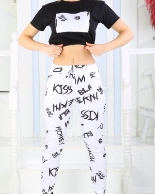 Trening Dama Fashion alb cu bluza scurta si pantaloni cu talie inalta TND015 Trening Dama Fashion alb cu bluza scurta si pantaloni cu talie inalta TND015