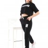 Trening Dama sport casual negru compus din tricou scurt si pantaloni de trening cu talie inalta College TND021 Trening Dama sport casual negru compus din tricou scurt si pantaloni de trening cu talie inalta College TND021