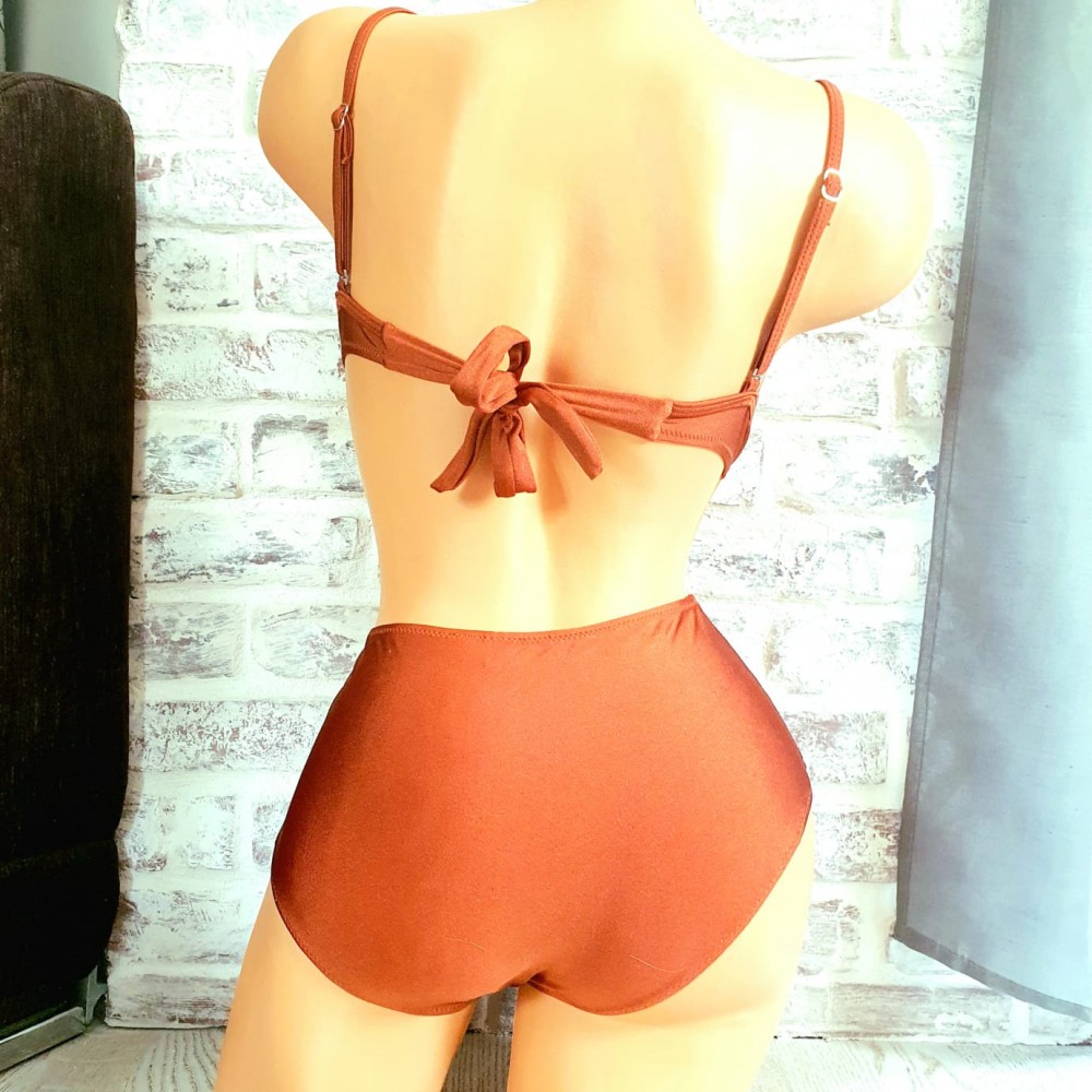 Costum de Baie maro din doua piese sutien push up slip cu talie inalta CBD014 Costum de Baie maro din doua piese sutien push up slip cu talie inalta CBD014